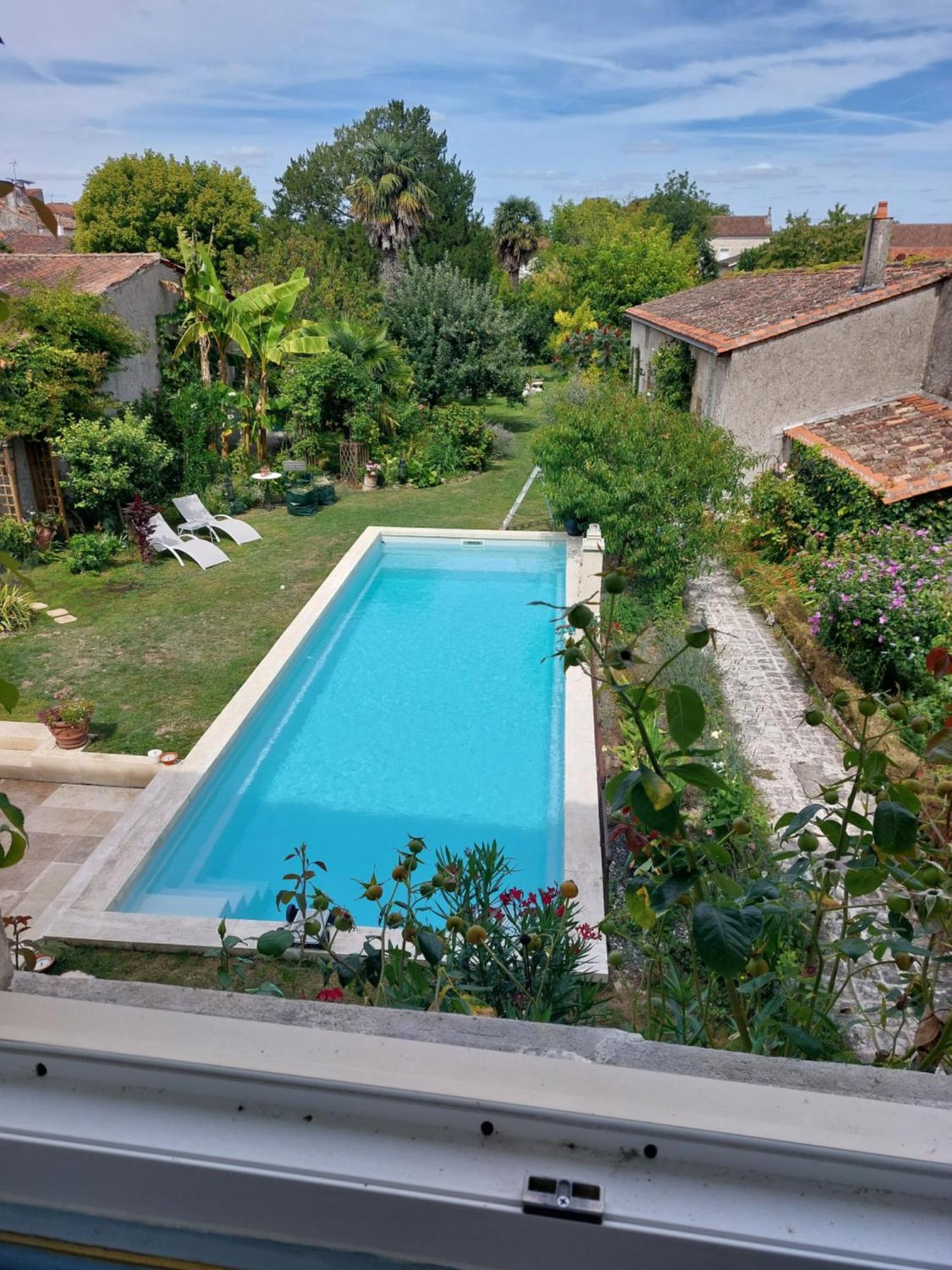 La Gueriniere L'Anglaise Bed & Breakfast Chateauneuf-sur-Charente Exterior photo